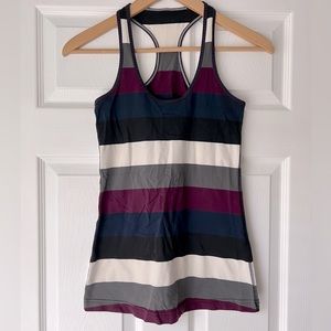 Lululemon racer back tank top, size 6, very good condition!